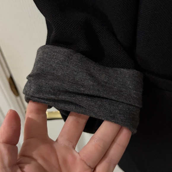 Skies Are Blue Classic Black Blazer with grey cuff size large - Picture 3 of 4